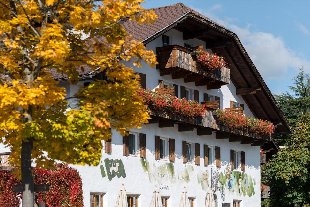 Landhotel Gasthof Zum Loewen Rodengo Exterior photo